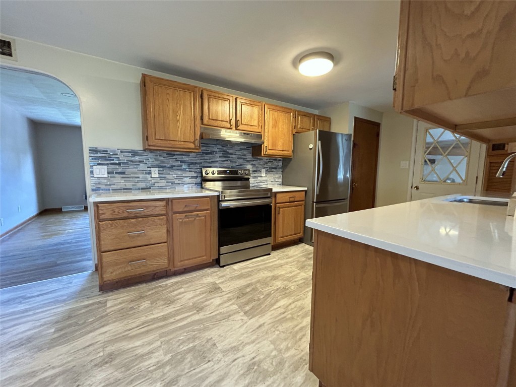 19 Roberts Road Endicott, NY 13760 - Photo 17 of 50 Gallery Image 17