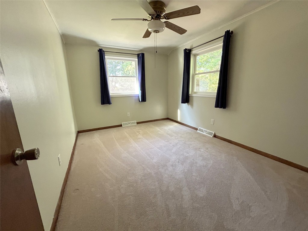 19 Roberts Road Endicott, NY 13760 - Photo 38 of 50 Gallery Image 38