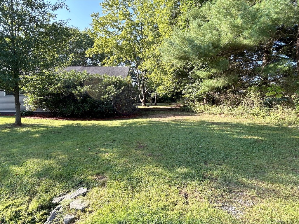 19 Roberts Road Endicott, NY 13760 - Photo 6 of 50 Gallery Image 6