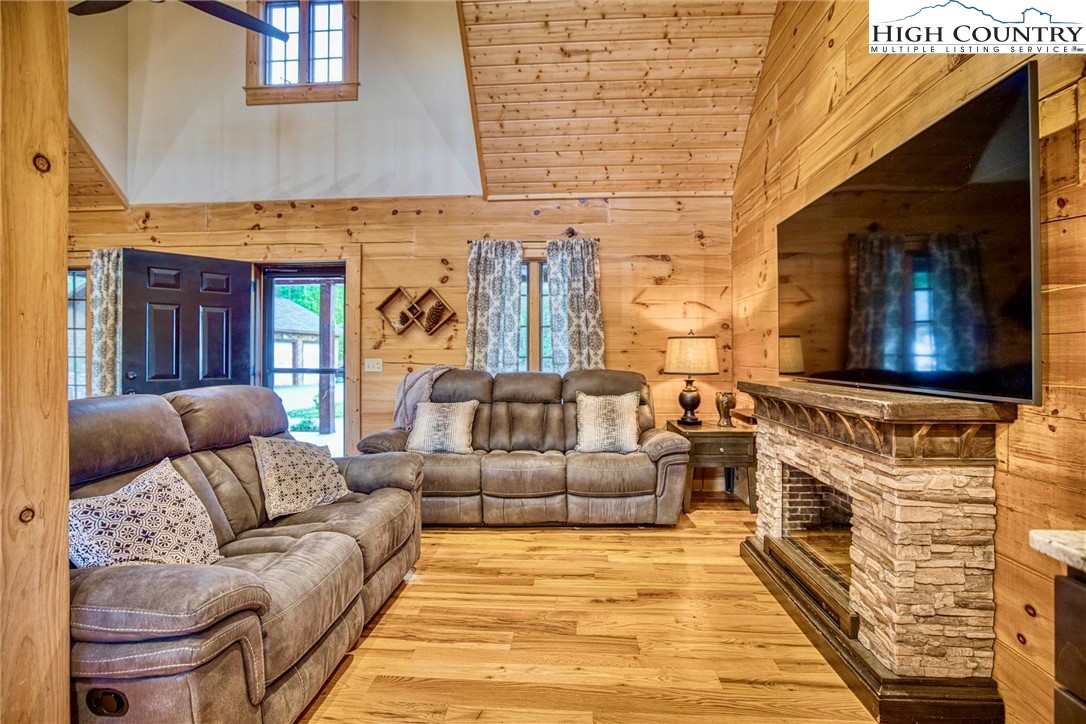 1799 High Country Road Lenoir, NC 28645 - Photo 13 of 50 Gallery Image 13