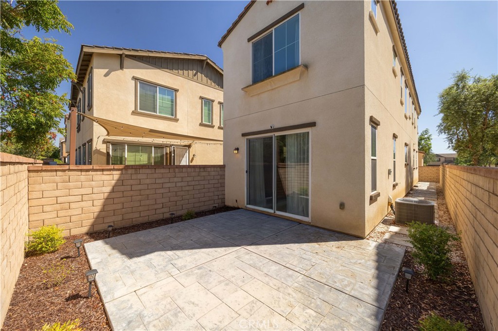3363 Pine Ridge Loop Ontario, CA 91761 - Photo 29 of 44 Gallery Image 29