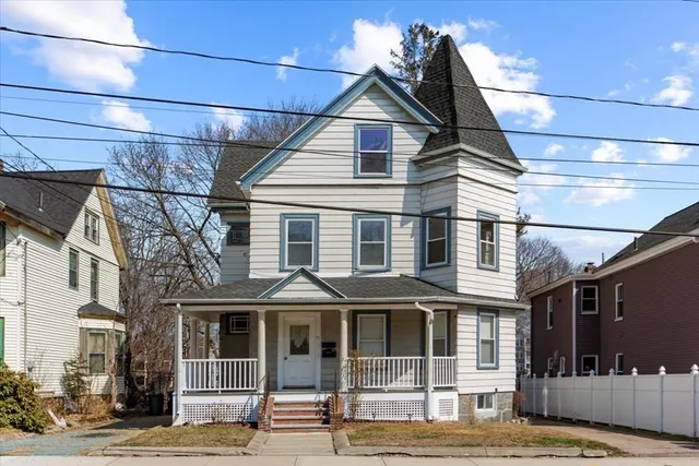 $3,000 | 71 Arlington Street, Unit 2, Boston, MA 02136