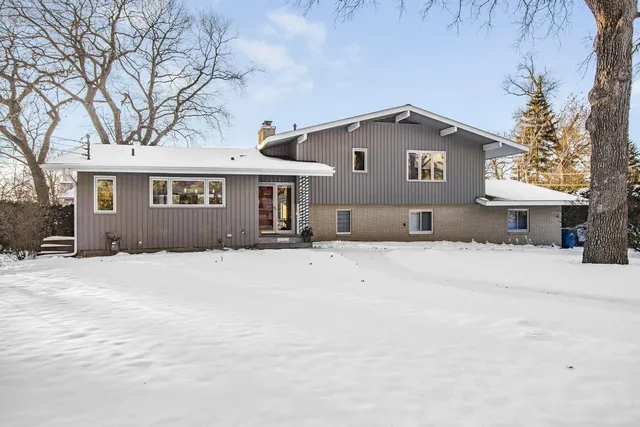 $5,000 | 139 Otis Avenue, St. Paul, MN 55104