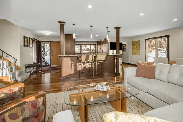 $5,000 | 139 Otis Avenue, St. Paul, MN 55104