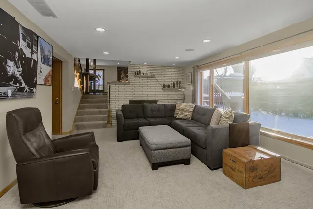 $5,000 | 139 Otis Avenue, St. Paul, MN 55104