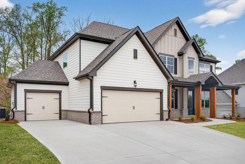 2584 Parkside Way Gainesville, GA 30507 - Photo 2 of 4