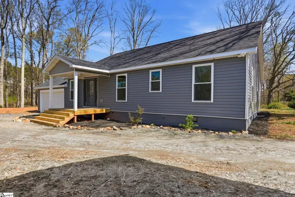 $295,000 | 319 Blair Mill Road, Belton, SC 29627