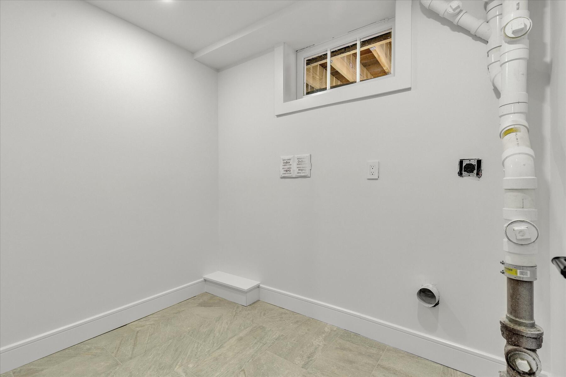 152 Pleasant Bay Road Harwich, MA 02645 - Photo 43 of 97 a view of an empty room