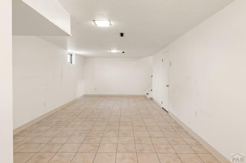 1810 Comanche Road Pueblo, CO 81001 - Photo 20 of 29