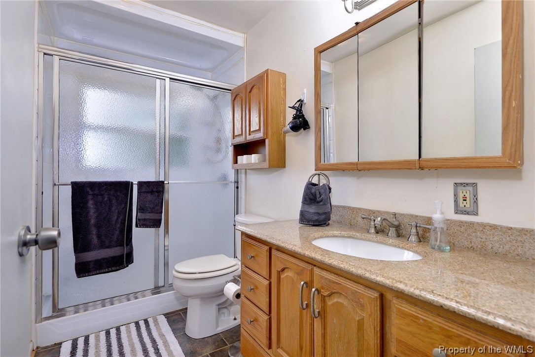 1714 Rozzelle Road Hampton, VA 23663 - Photo 13 of 27 Gallery Image 13