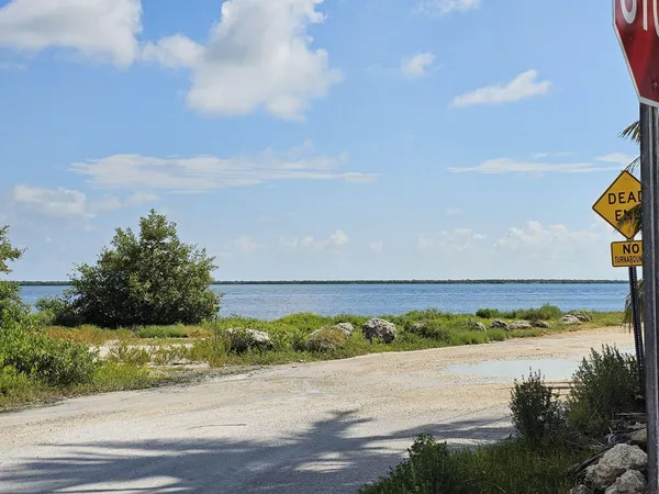 $699,000 | 31147 Ave H, Big Pine Key, FL 33043
