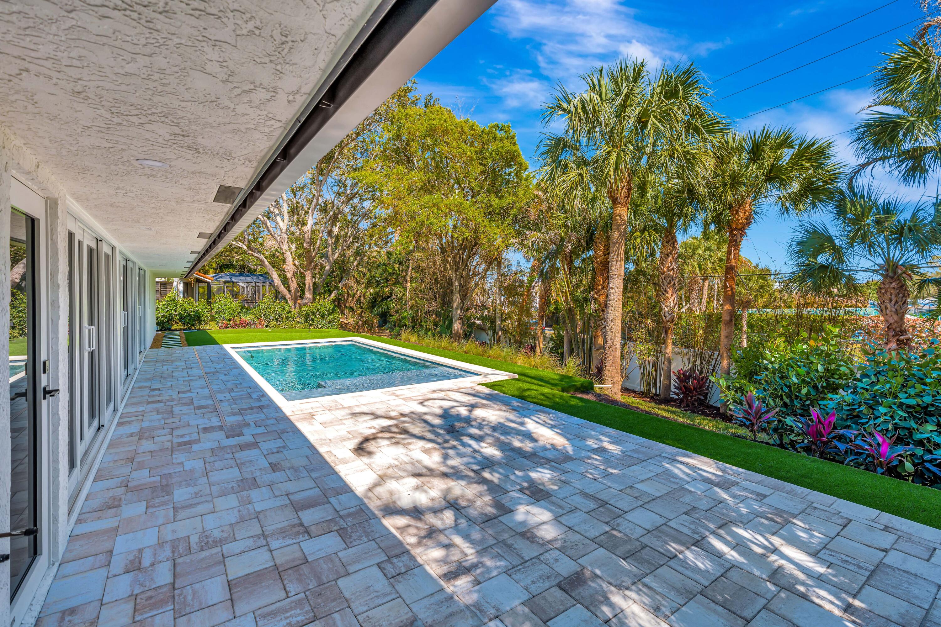 3984 Southeast Fairway East Stuart, FL 34997 - Photo 35 of 40 _MLP2102