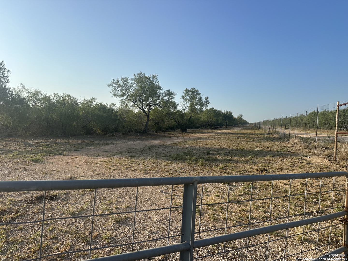 992 Jordan Encinal, TX 78019 - Photo 2 of 13 a view of beach and ocean