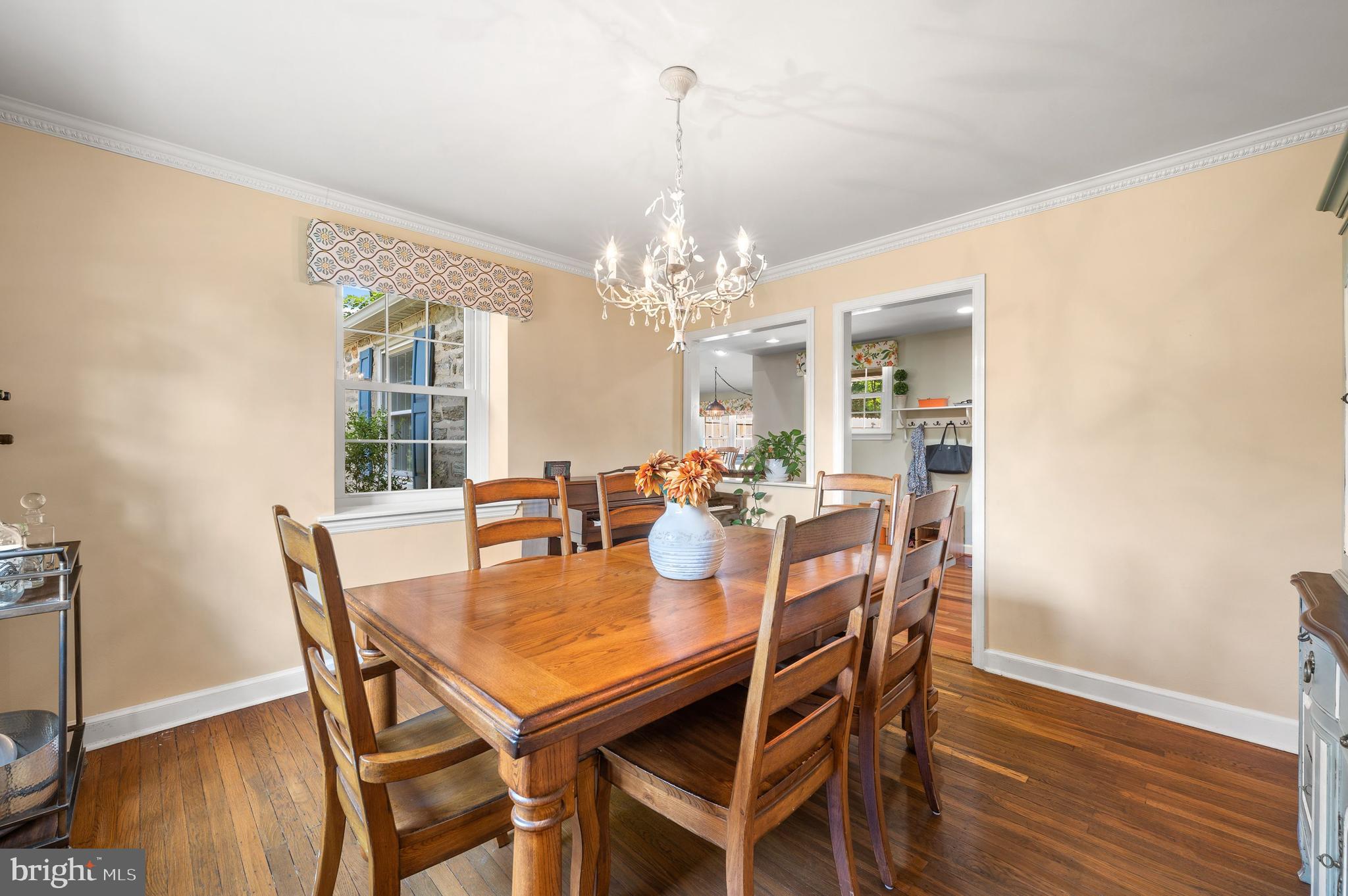493 School Lane Wayne, PA 19087 - Photo 12 of 40 Opens to the kitchen