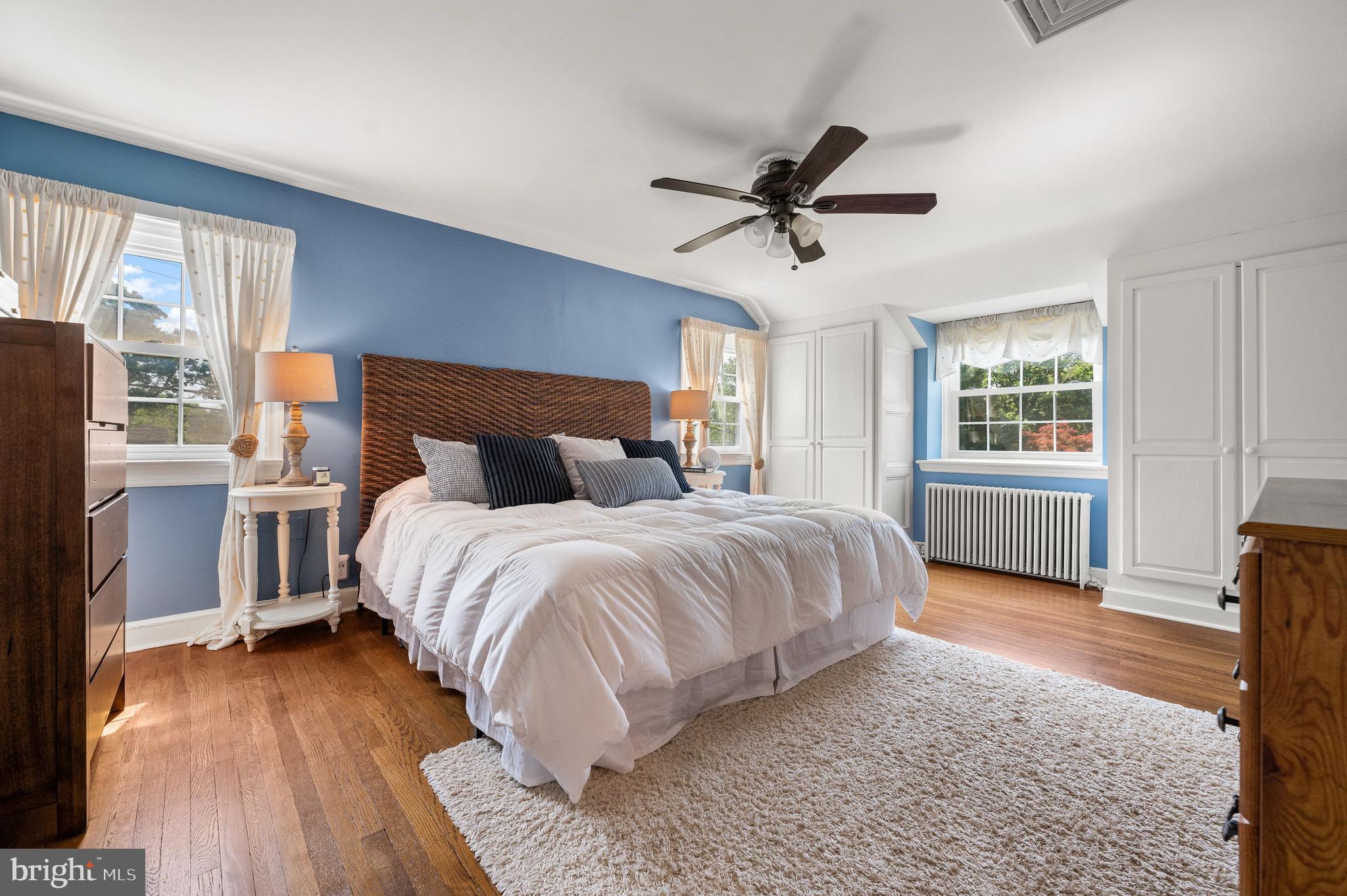 493 School Lane Wayne, PA 19087 - Photo 19 of 40 Light-filled primary bedroom