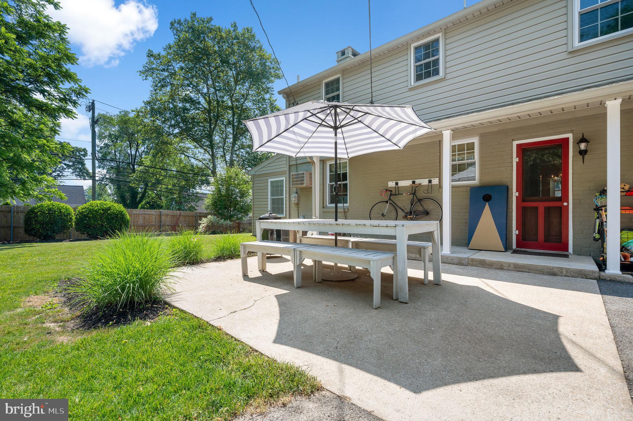 493 School Lane Wayne, PA 19087 - Photo 32 of 40 Dining space on patio with easy kitchen access
