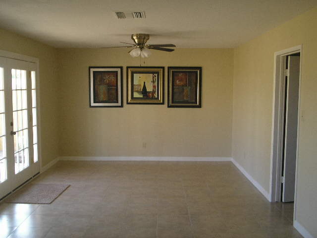 3809 West Lamar Road Phoenix, AZ 85019 - Photo 5 of 10 int2