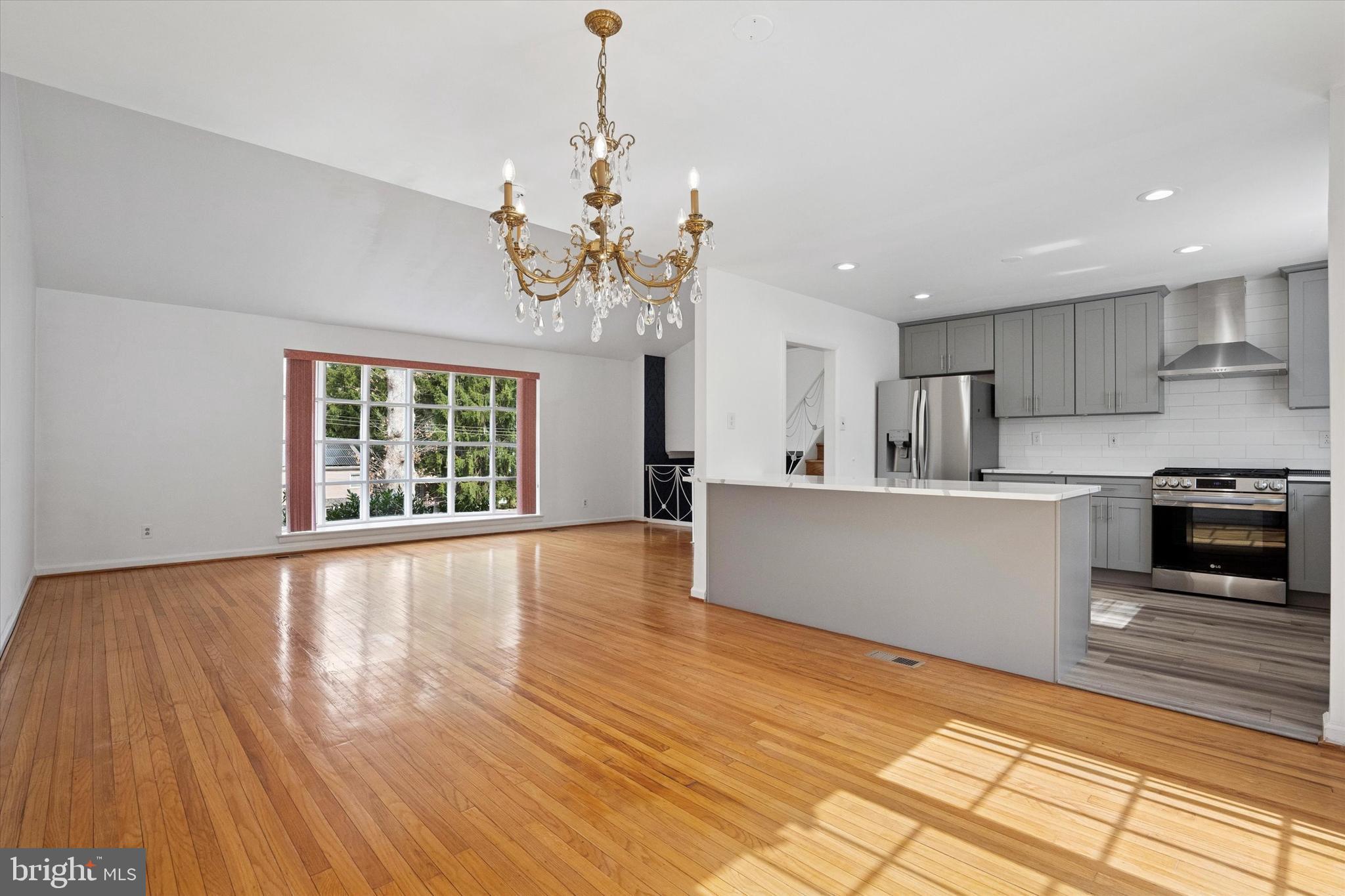 1639 Pennypack Road Huntingdon Valley, PA 19006 - Photo 2 of 24 Gallery Image 2