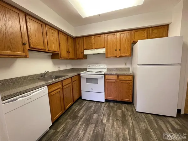 $1,800 | 2309 Sayre Drive, Plainsboro, NJ 08540