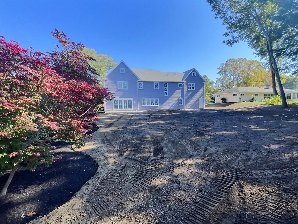 16 Bradford Road Natick, MA 01760 - Photo 4 of 4 Gallery Image 4