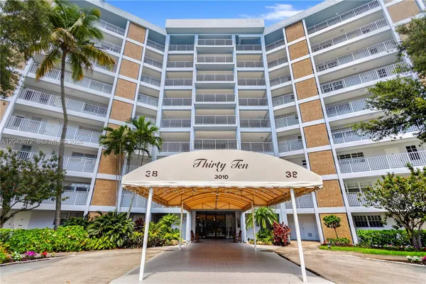 $150,000 | 3010 North Course Drive, Unit 510, Pompano Beach, FL 33069