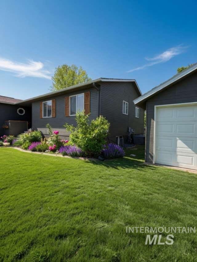 3732 17th Street Lewiston, ID 83501 - Photo 3 of 32