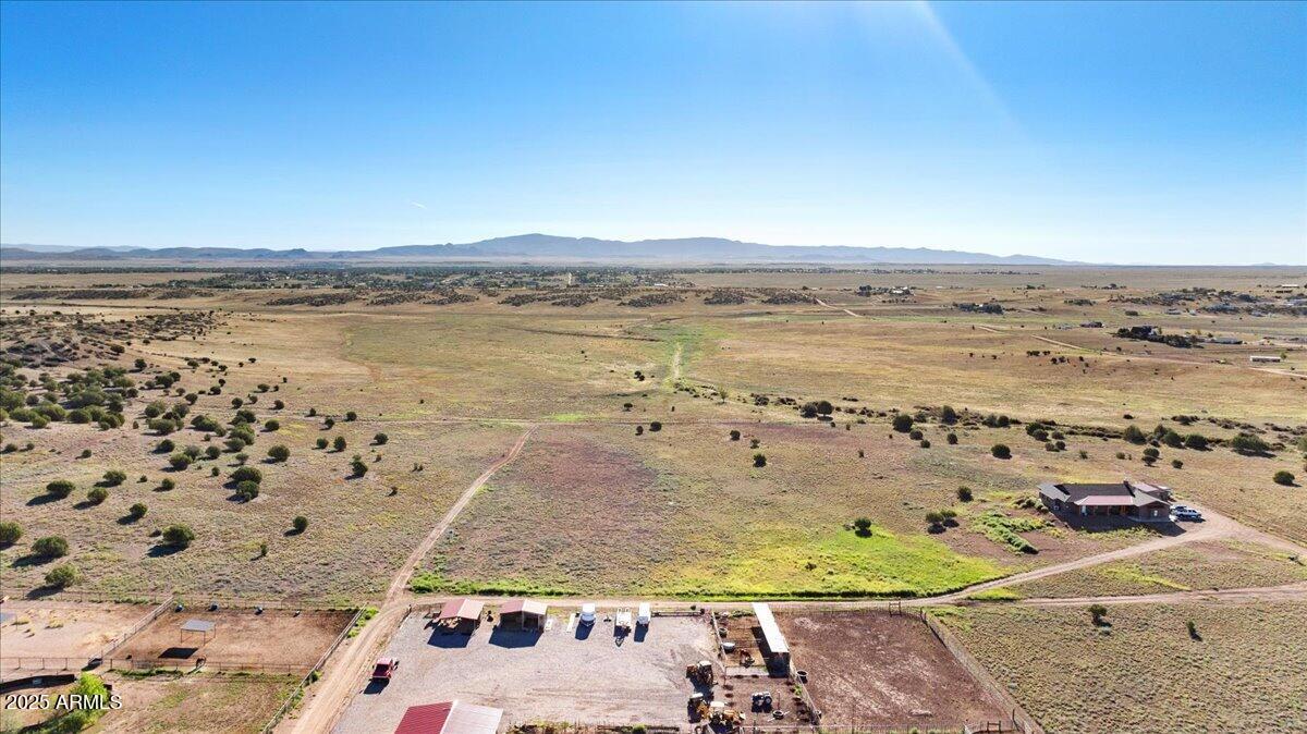 4055 West Covey Ridge Lane, Unit 23 Prescott, AZ 86305 - Photo 14 of 19 a view of a large ocean with beach