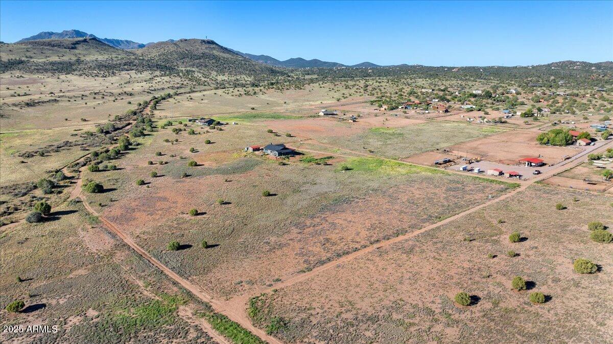 4055 West Covey Ridge Lane, Unit 23 Prescott, AZ 86305 - Photo 17 of 19 a view of beach and city