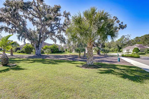 $350,000 | 13605 Circa Crossing Drive, Lithia, FL 33547