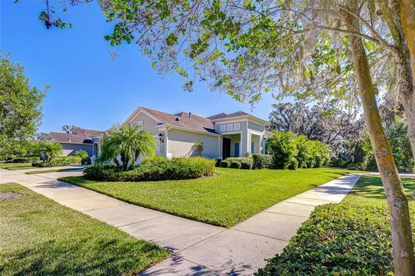 $350,000 | 13605 Circa Crossing Drive, Lithia, FL 33547