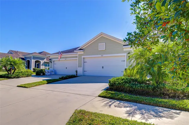 $359,000 | 13605 Circa Crossing Drive, Lithia, FL 33547