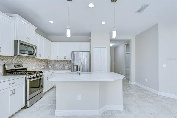 $350,000 | 13605 Circa Crossing Drive, Lithia, FL 33547