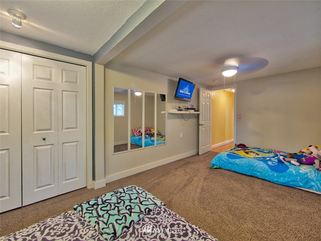 2613 R Street Southeast Auburn, WA 98002 - Photo 13 of 19 Gallery Image 13