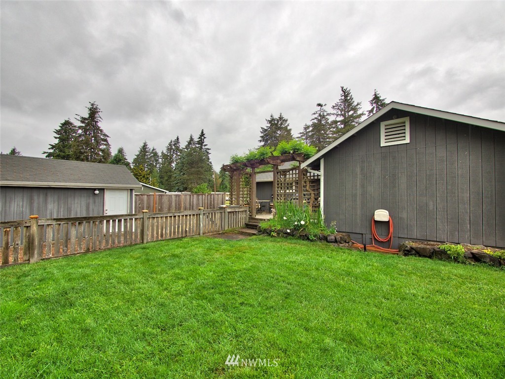 2613 R Street Southeast Auburn, WA 98002 - Photo 17 of 19 Gallery Image 17