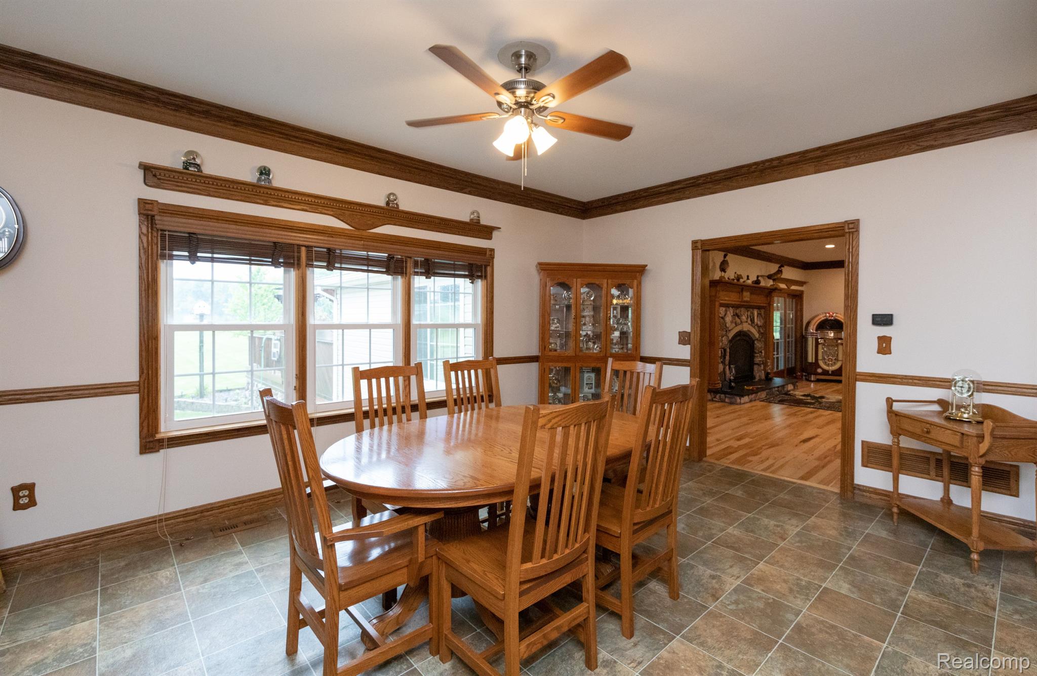 5559 Cade Road Imlay City, MI 48444 - Photo 27 of 98 Huge dining area