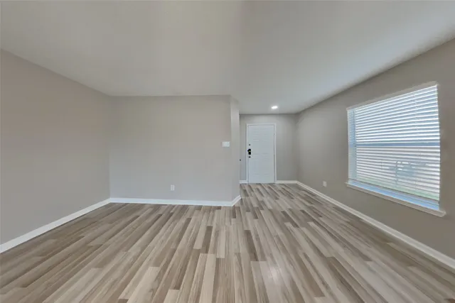 $2,095 | 18502 Fair Grange Lane, Cypress, TX 77433