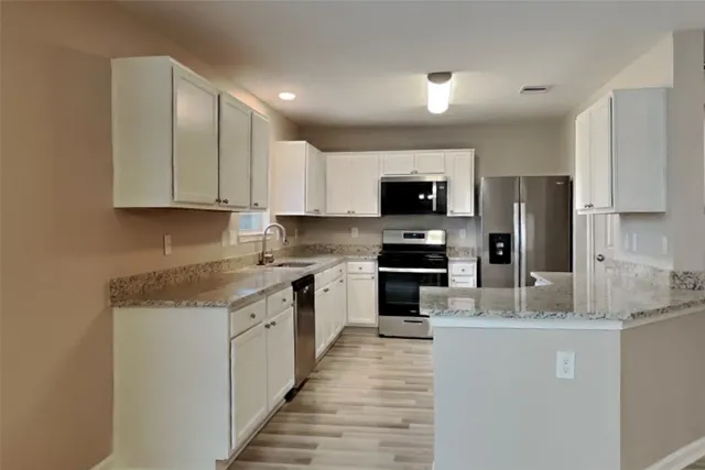 $2,095 | 18502 Fair Grange Lane, Cypress, TX 77433