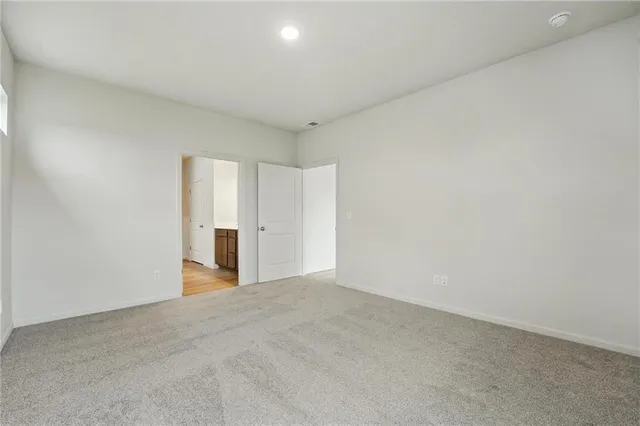 $388,746 | 123 Northwest Mulberry Court, Blue Springs, MO 64064