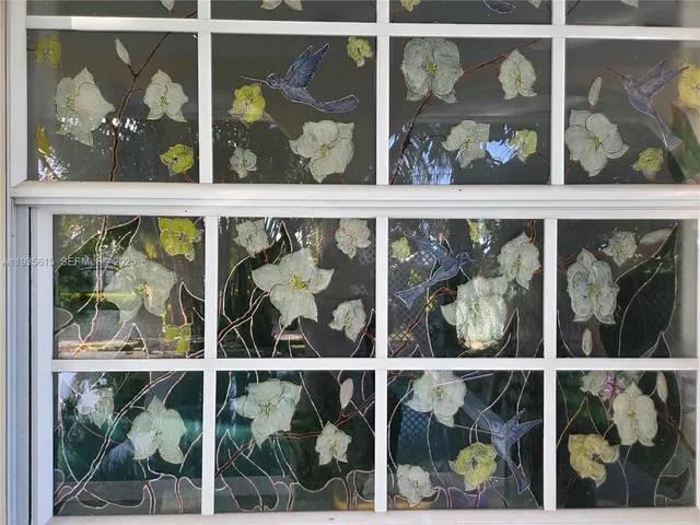 $4,000 | 301 Southwest 5th Street, Hallandale Beach, FL 33009