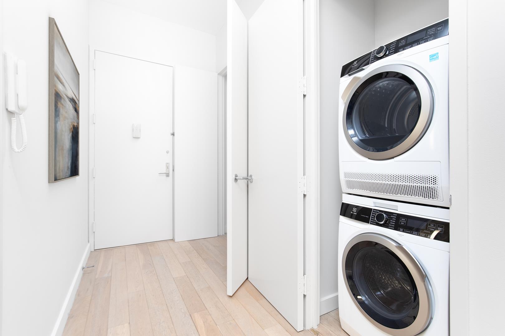 75 Wall Street, Unit 25Q Manhattan, NY 10005 - Photo 3 of 14