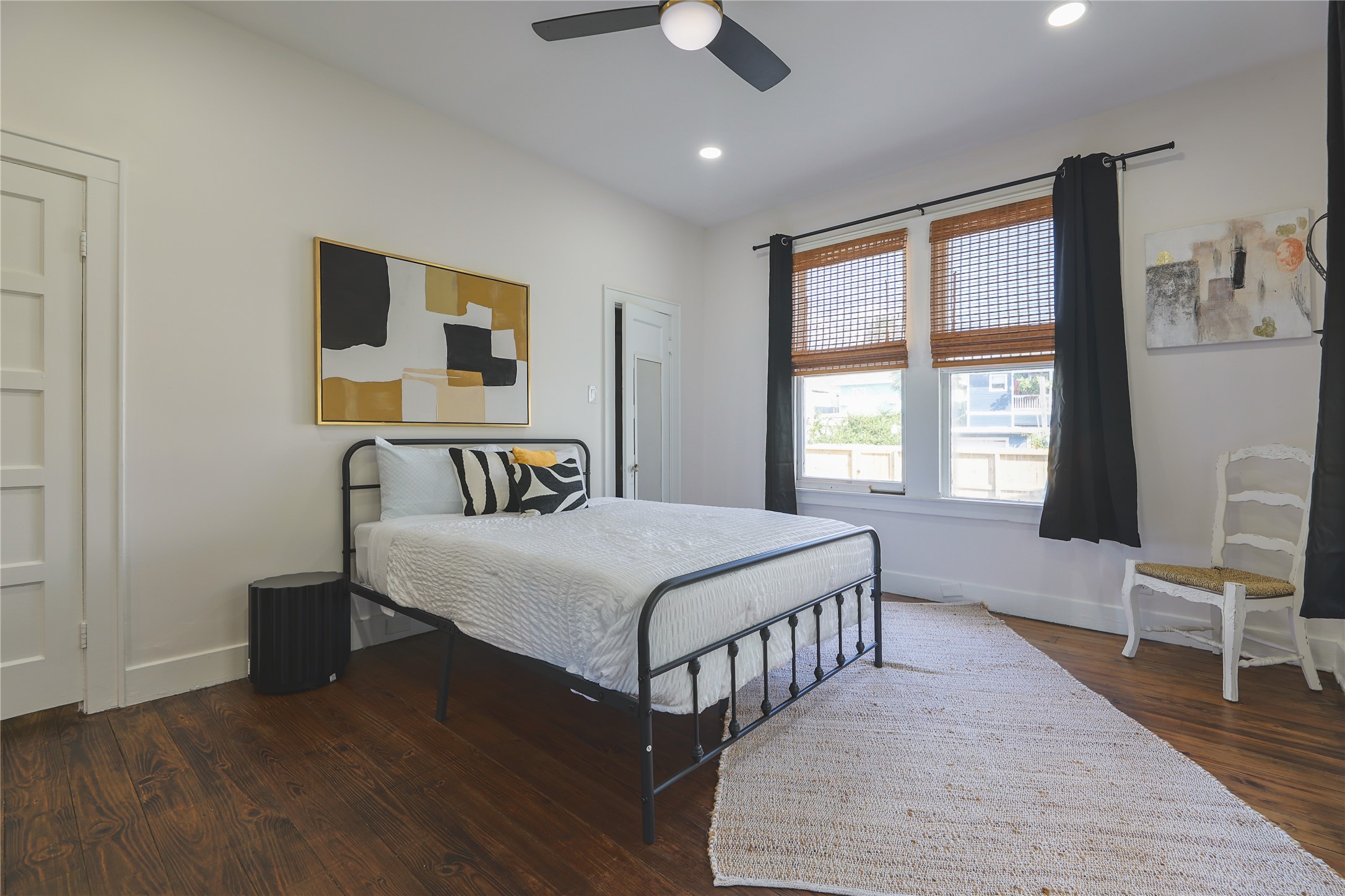 2912 Avenue R Galveston, TX 77550 - Photo 25 of 42