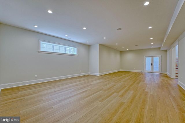 $2,690,000 | 6511 Tucker Avenue, McLean, VA 22101