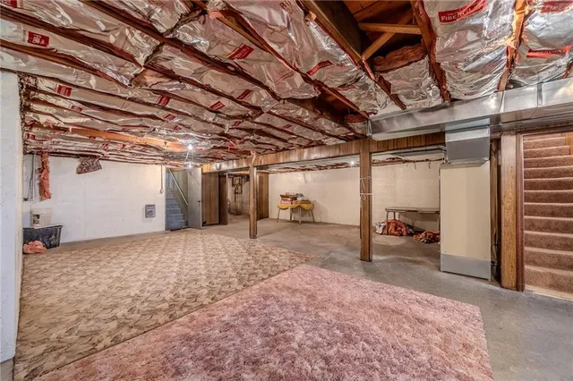 $483,500 | 957 Ff Highway, Napoleon, MO 64074