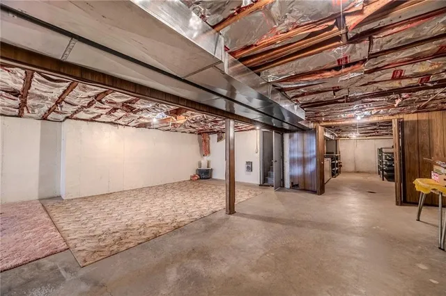 $483,500 | 957 Ff Highway, Napoleon, MO 64074