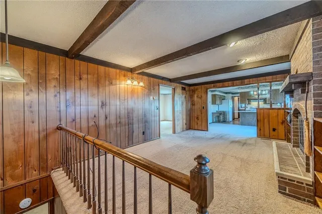 $483,500 | 957 Ff Highway, Napoleon, MO 64074