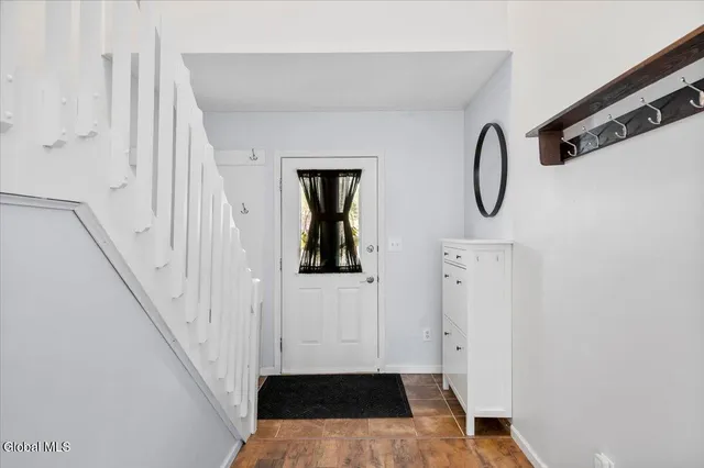 $304,900 | 40 Deer Run Drive, Milton, NY 12020