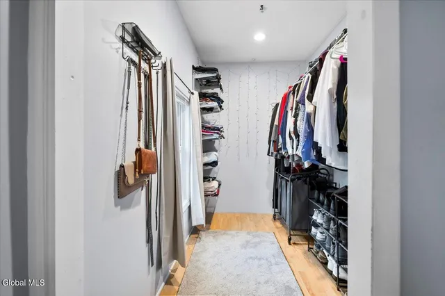 $304,900 | 40 Deer Run Drive, Milton, NY 12020