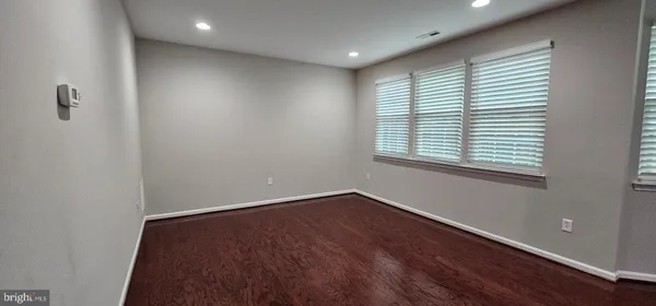 $2,300 | 311 Prestwick Lane, Stephens City, VA 22655