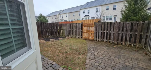 $2,300 | 311 Prestwick Lane, Stephens City, VA 22655