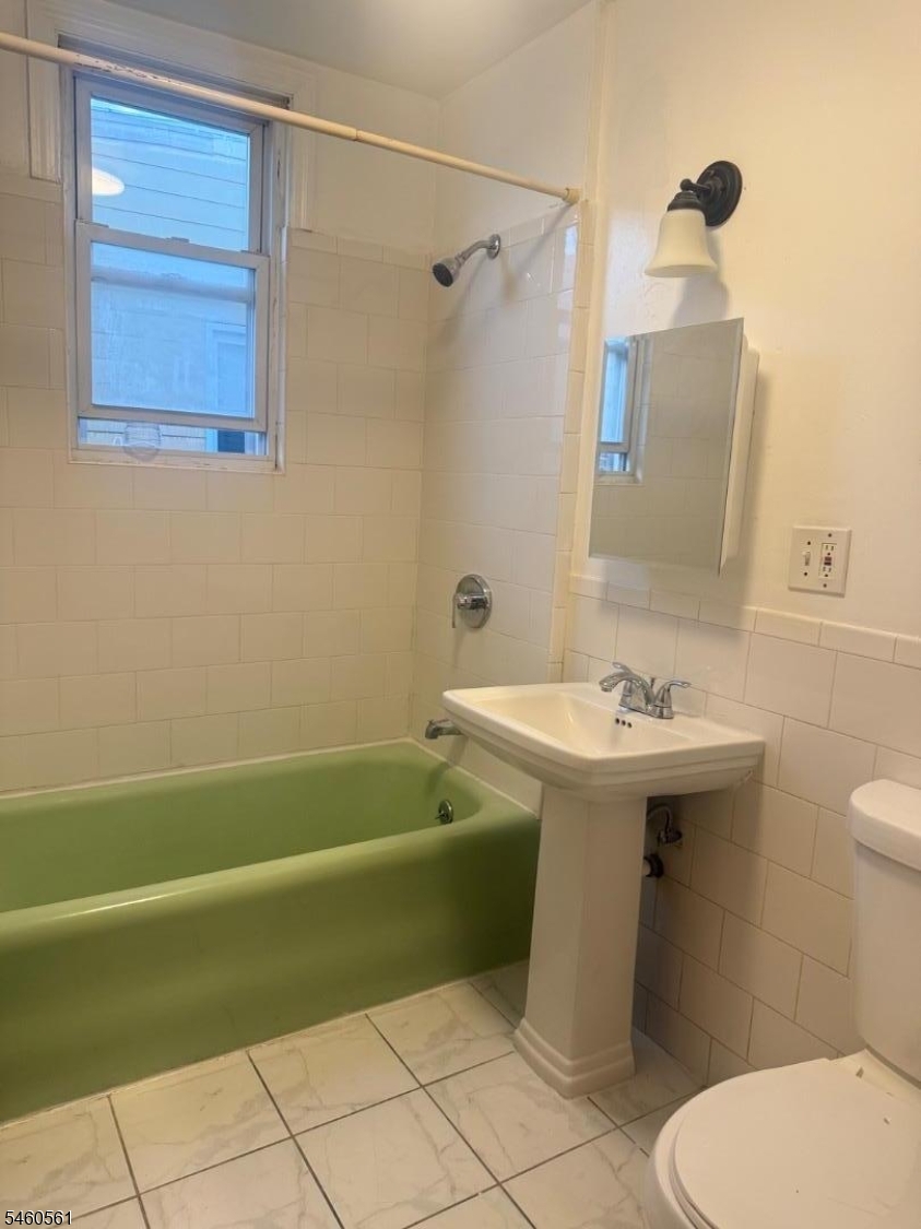 114 Norman Road Newark, NJ 07106 - Photo 10 of 12 Gallery Image 10